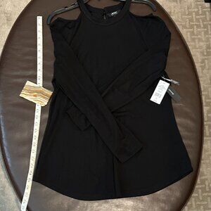 Black Choker Cold Shoulder Large Blouse Isaac Mizrahi Keyhole Back New with Tags